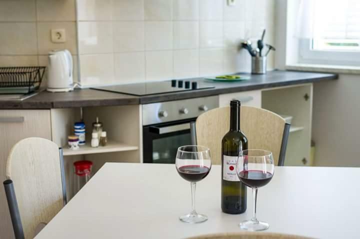 Apartmani Tanja Pridraga Εξωτερικό φωτογραφία